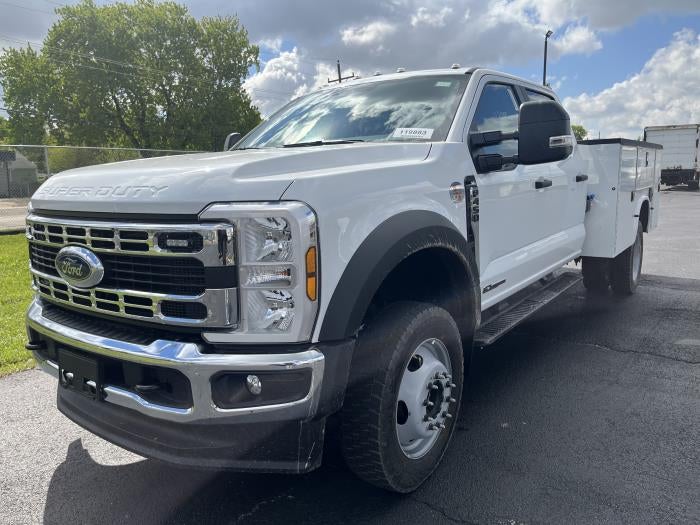 2026 Ford F-450 — side profile view